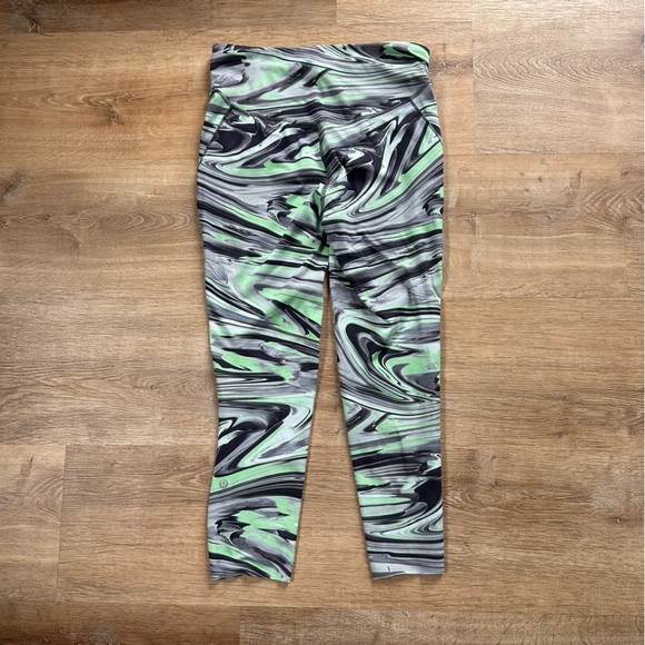 Lululemon Base Pace High-Rise Crop 23" Size 8 Paint Glide Warp Multi - Picture 8 of 11